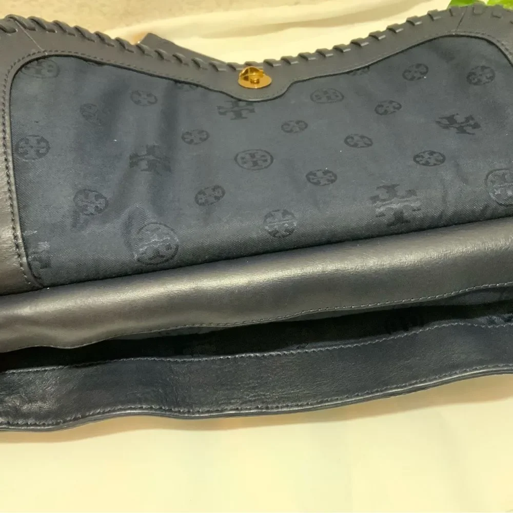 TORY BURCH MARION PATCHWORK SADDLEBAG Blue white liknew - Picture 13 of 16